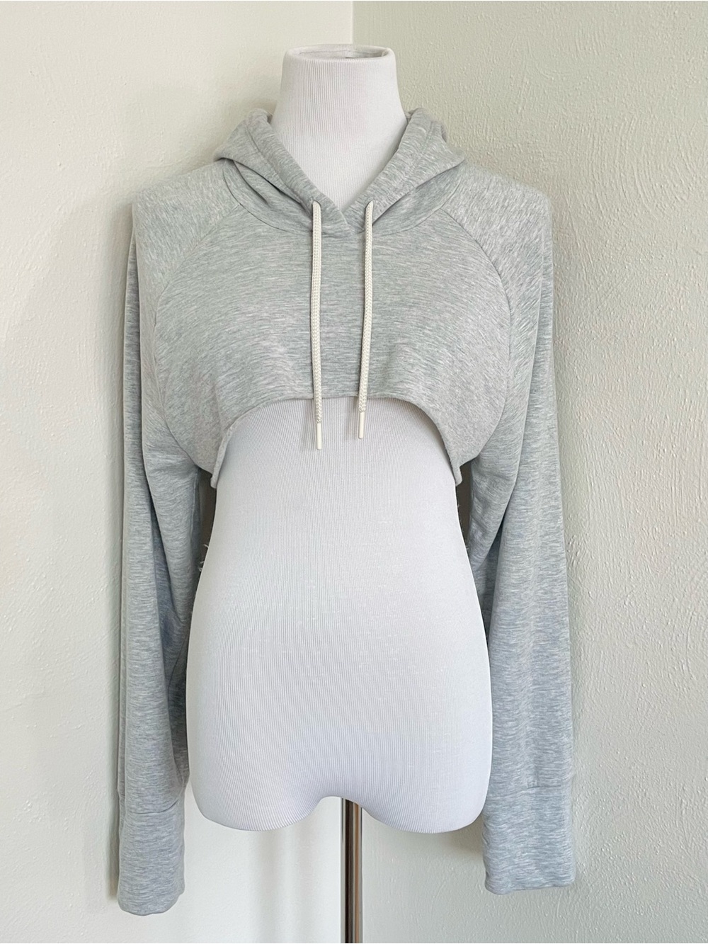 OFFLINE By Aerie OTT Fleece Super Cropped Hoodie Shrug - Gray Size XL